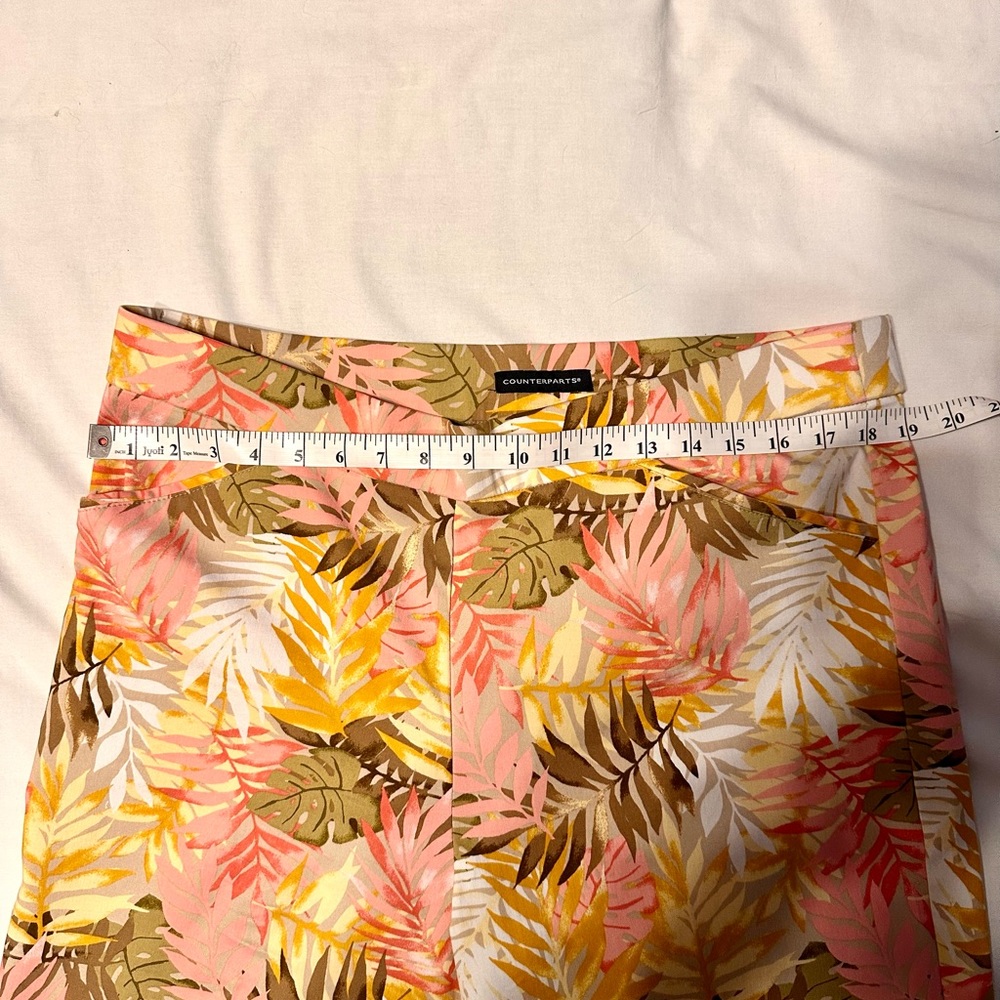 Beachy capris - Picture 7 of 8